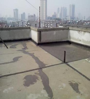 丰顺漏水维修 楼顶漏水是什么原因，楼顶漏水维修方法是什么?